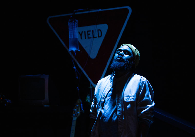 WE'RE GONNA DIE at Wilbury Theatre Group in Providence, RI; photo by Erin X. Smithers.